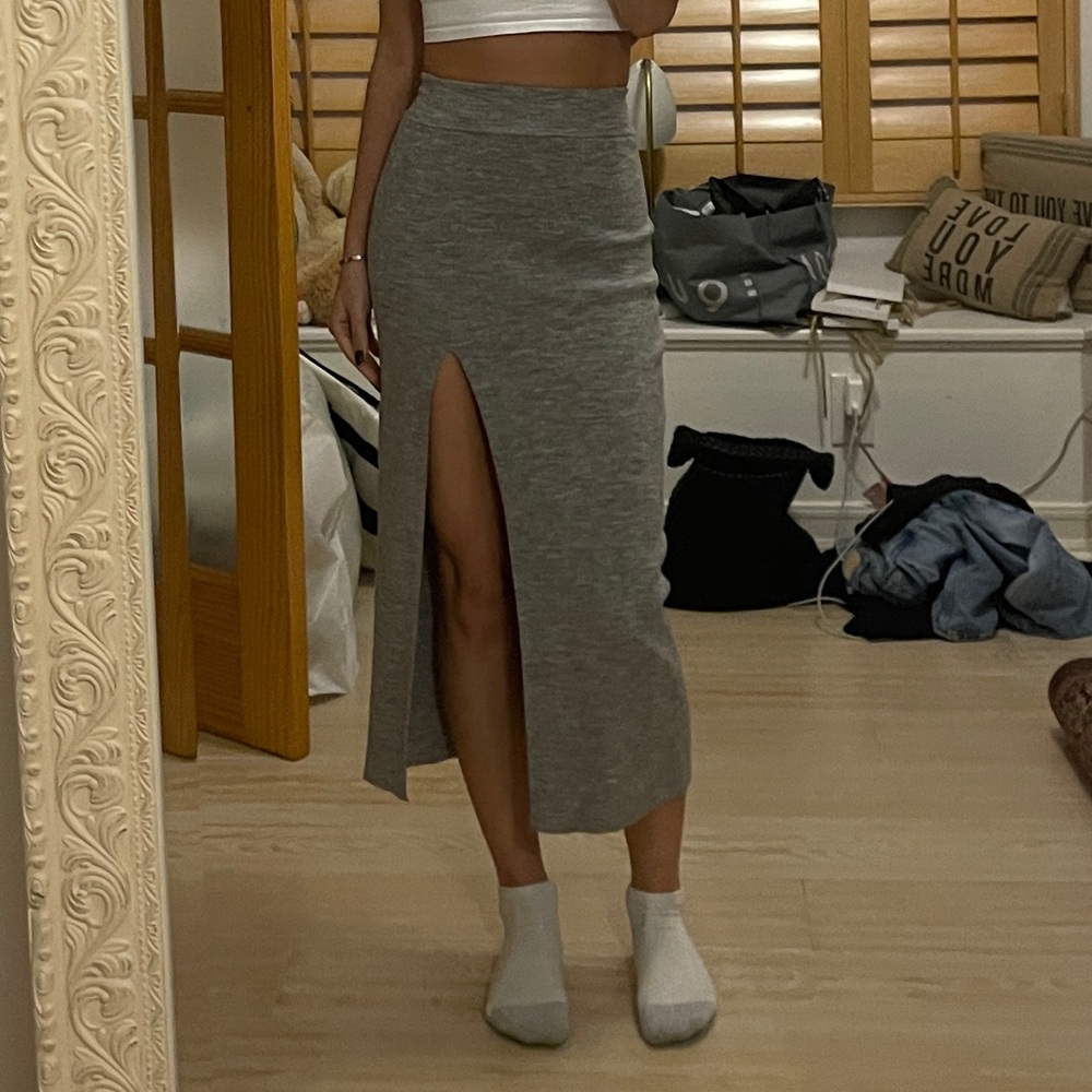 Aritzia Gray Maxi Skirt with Slit